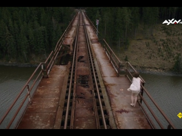 Crossing Lines - Határtalanul 3x07 - Lost and Found