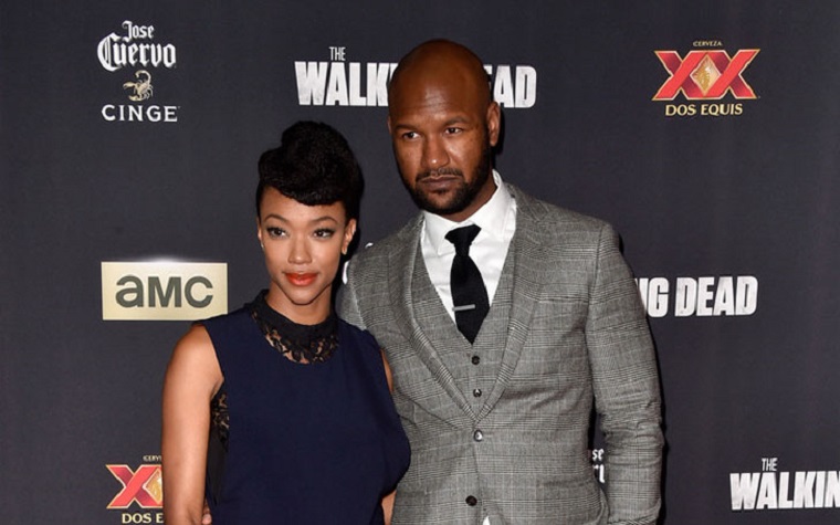 the-walking-dead-s-sonequa-martin-is-expecting-second-child-with-her-husband-kenric-green.jpg