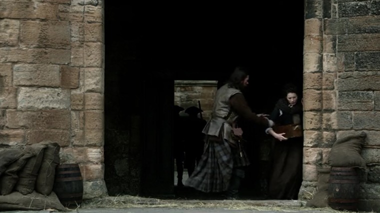 outlander_1_15_3.jpg