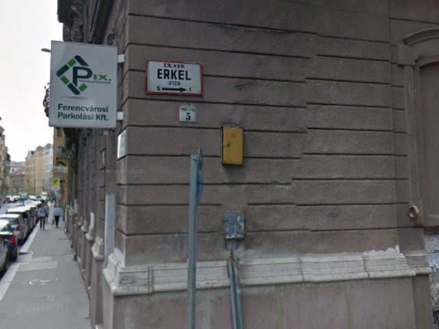 Vajon 18 db 200-as érméből mennyit fogad el egy átlagos IX. kerületi parkolóautomata?