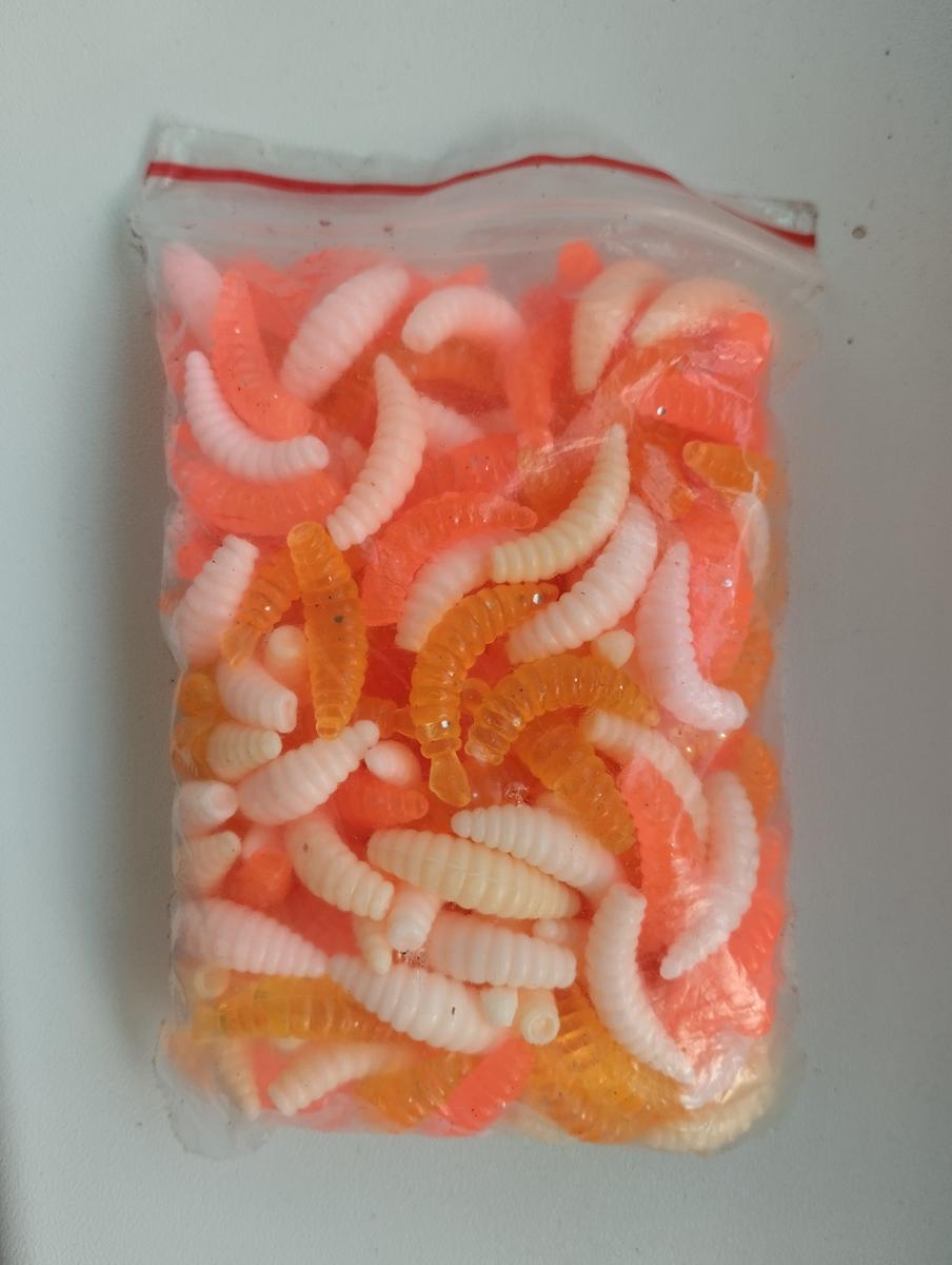 jelly_maggot_csonti_copy.jpg