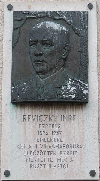 reviczky_imre_mandula_utca_25.JPG