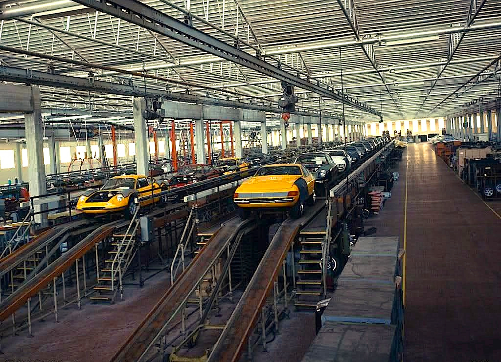 1968-Ferrari-Dino-assembly-line.jpg