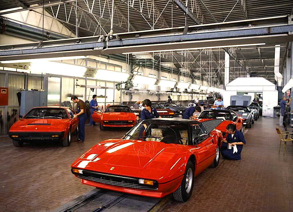 1978-Ferrari-308-assembly-line-a.jpg