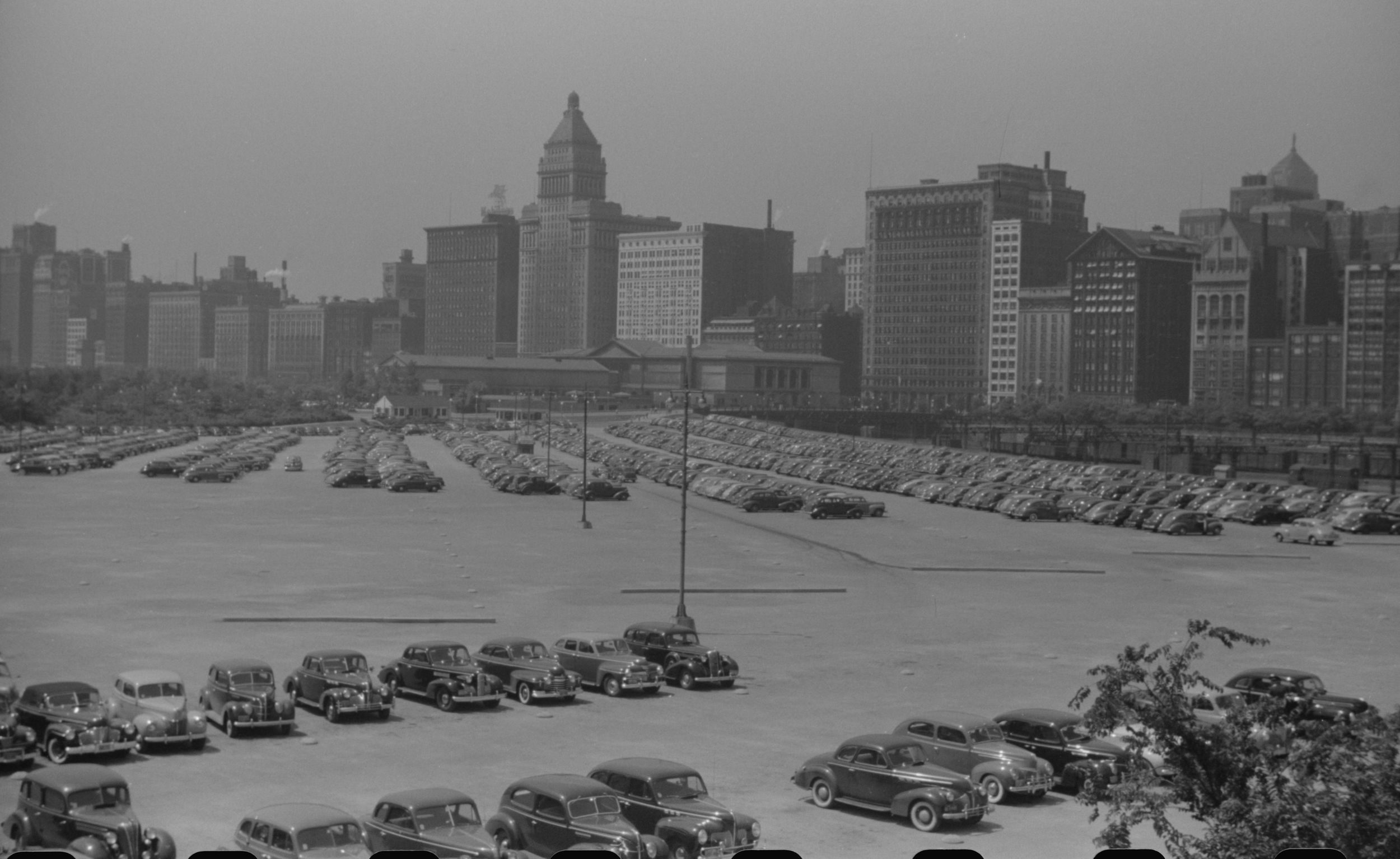 Chicago1941_07_2500.jpg