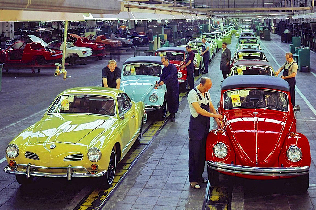 a-Karmann-Assembly-Line.jpg