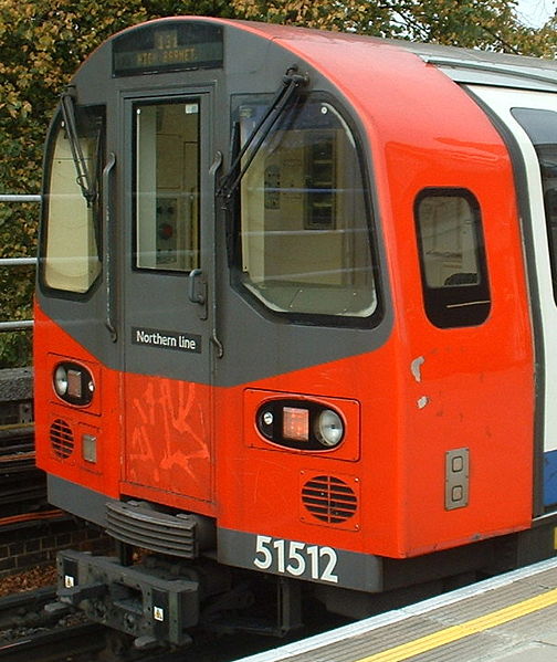 504px-Northern_line_cab.JPG