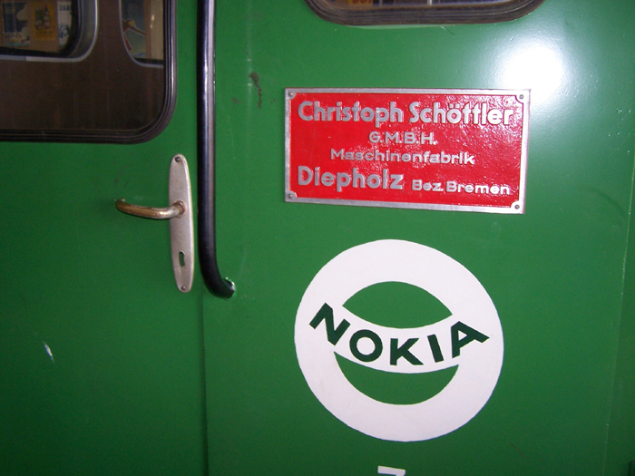 Nokia7-SchWapp.JPG