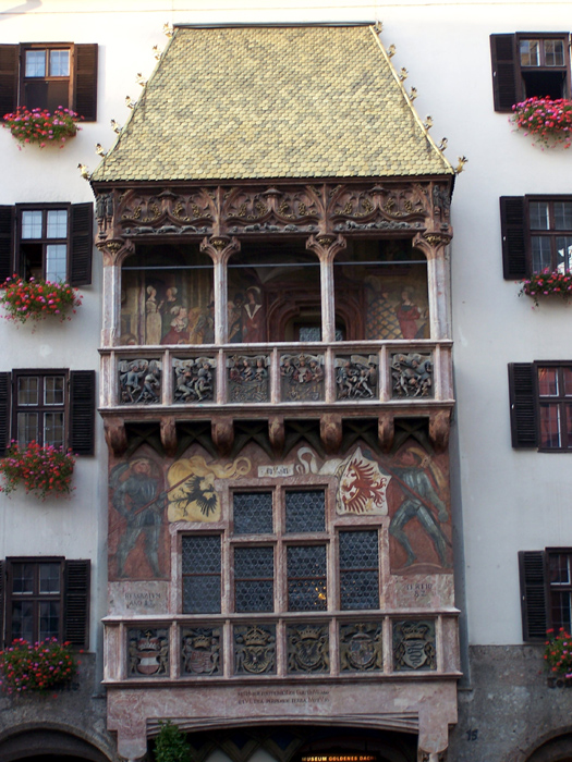 goldenesdachl1.JPG