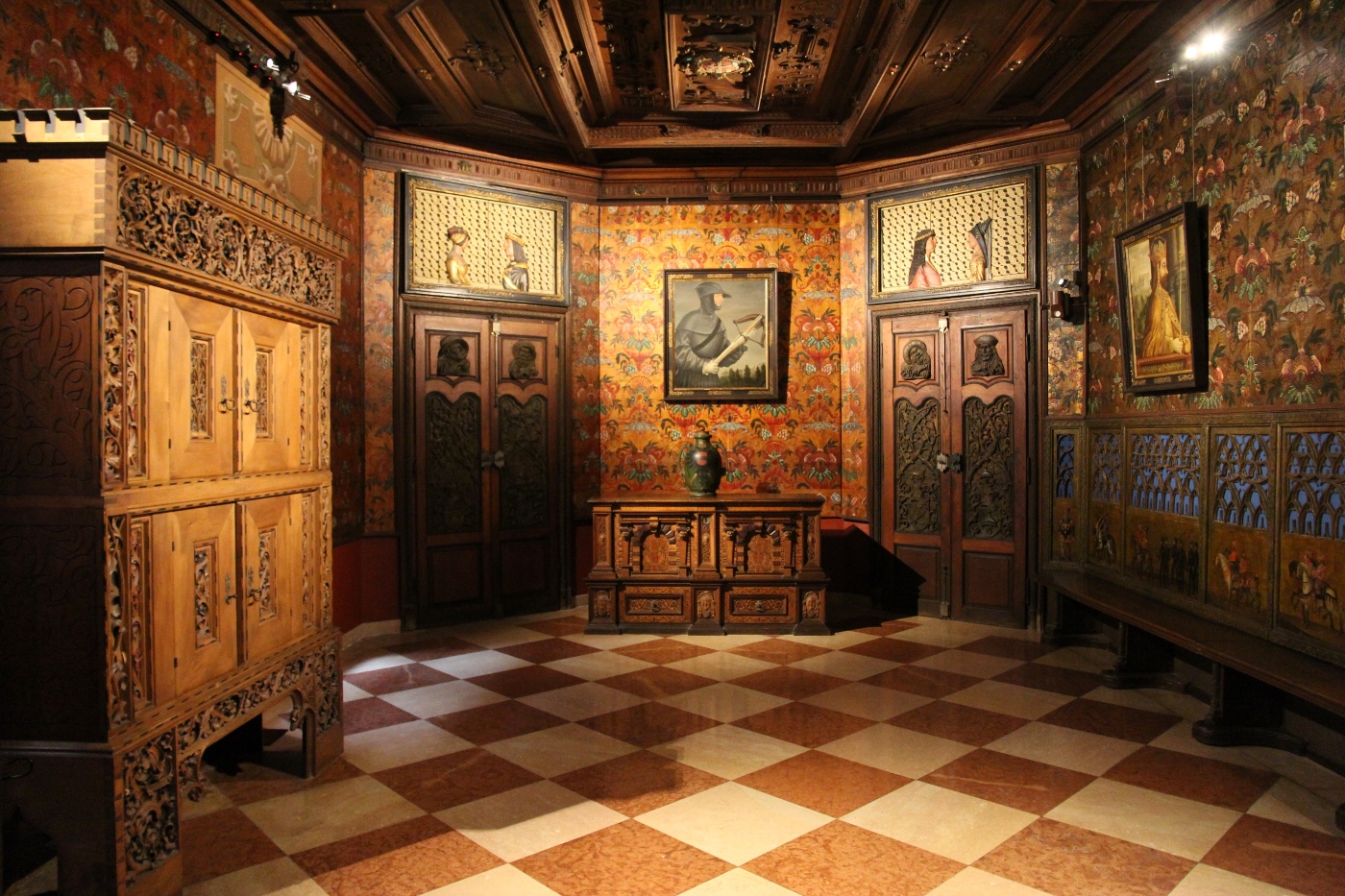 presse_schloss_laxenburg_franzensburg_empfangszimmer.jpg