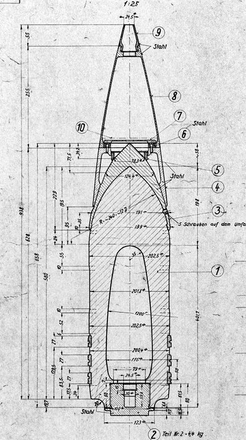 Az 1936-ban rendszeresített 203 mm-es páncéltörő gránát metszetrajza.