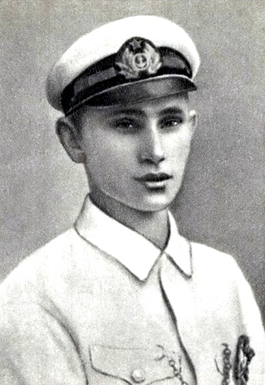 Ivan Kuzmics Kozsanov, a 24 éves flottaparancsnok.