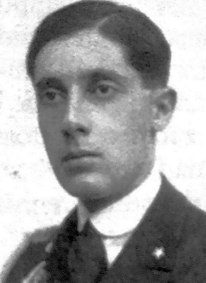 Salvatore Toscano, az Alfieri parancsnoka.