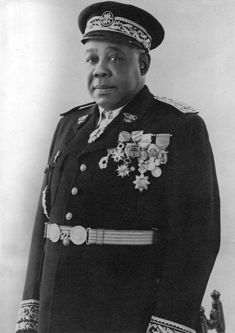 Adolphe Sylvestre Félix Éboué, Goudalupe, majd Csád kormányzója.