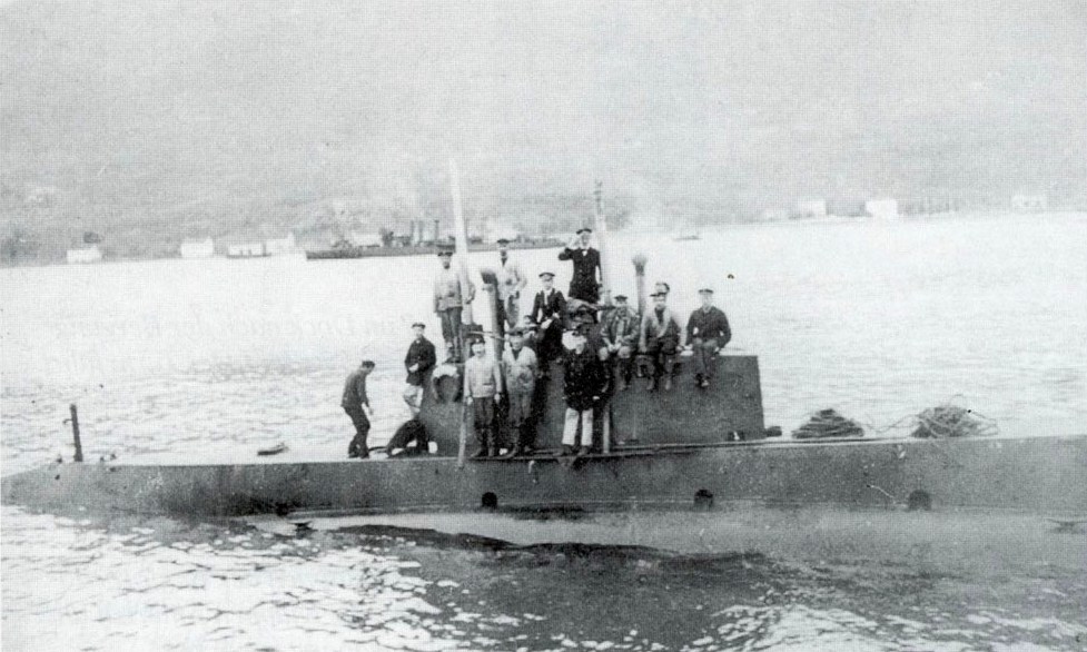 Az U-12, Cattaróban.