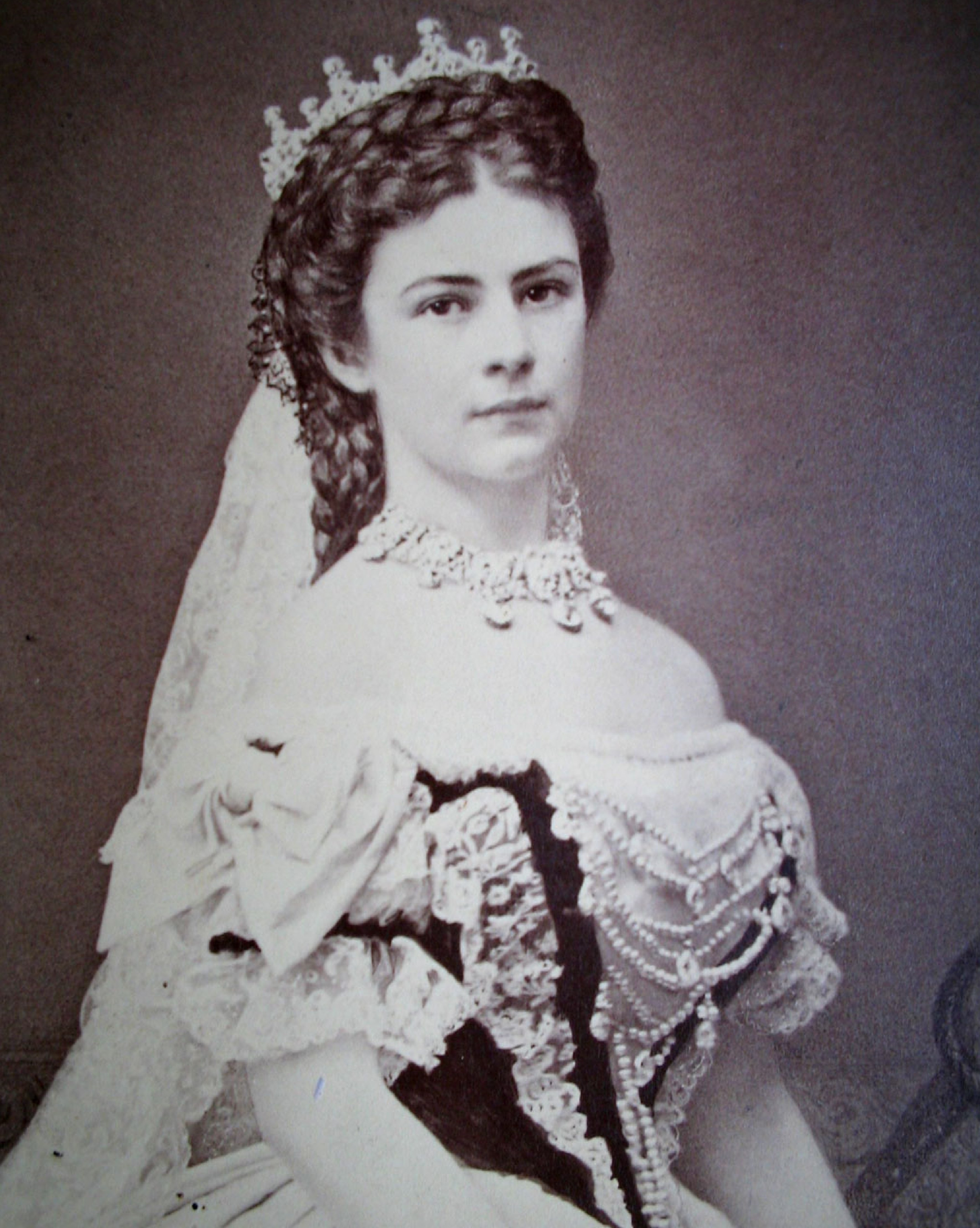 elisabeth-osterreich-1867.jpg