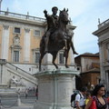 Köztéri szobrok bronzból(lovas szobrok)