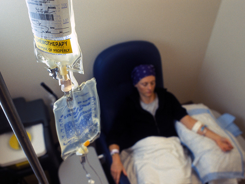 ps_150507_chemotherapy_iv_cancer_patient_800x600.jpg