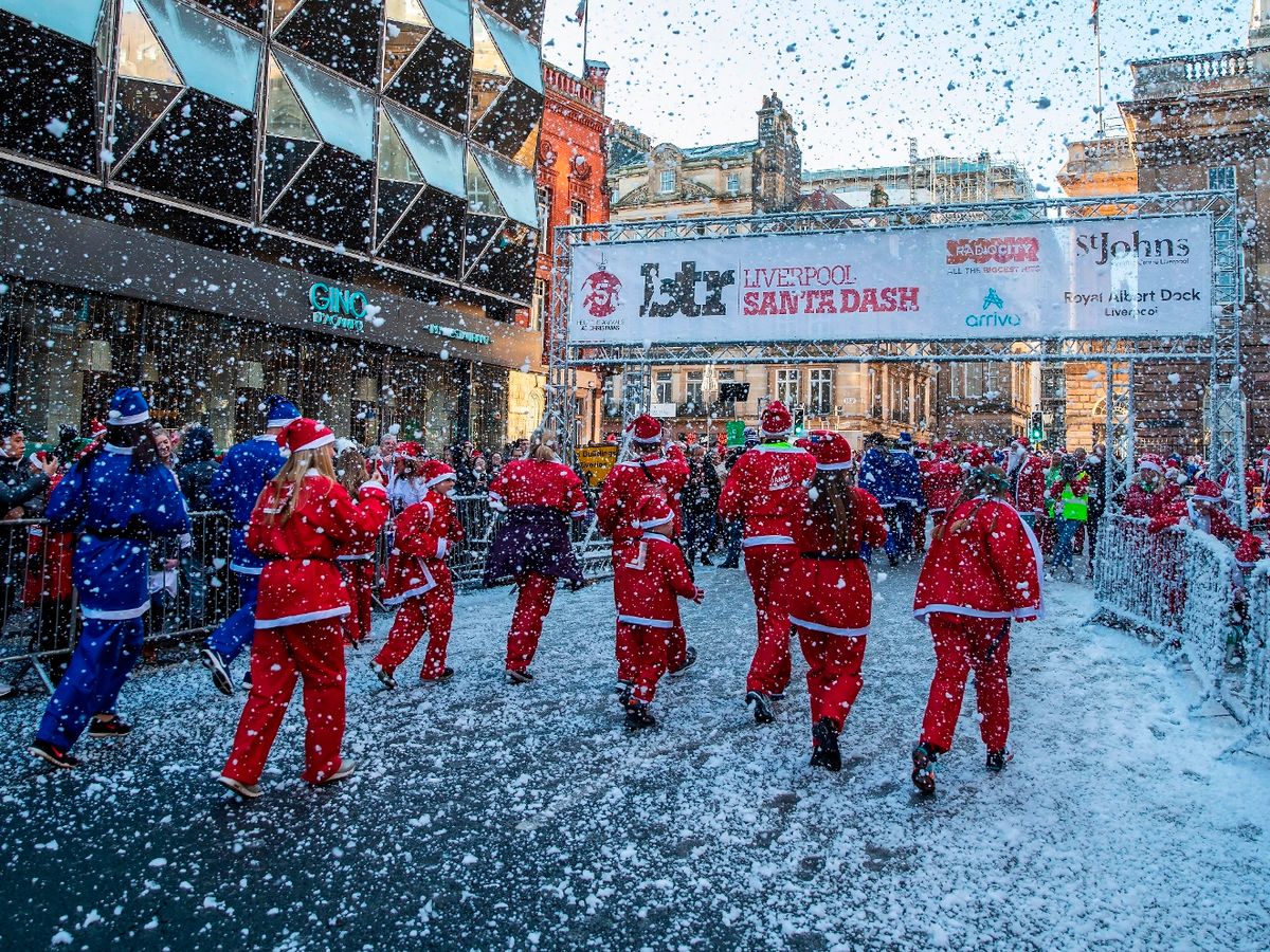 1_the-liverpool-annual-santa-dash-picture-jason-roberts.jpg