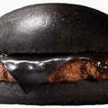 A Burger King piacra dobta a Fekete Sajtburgerét