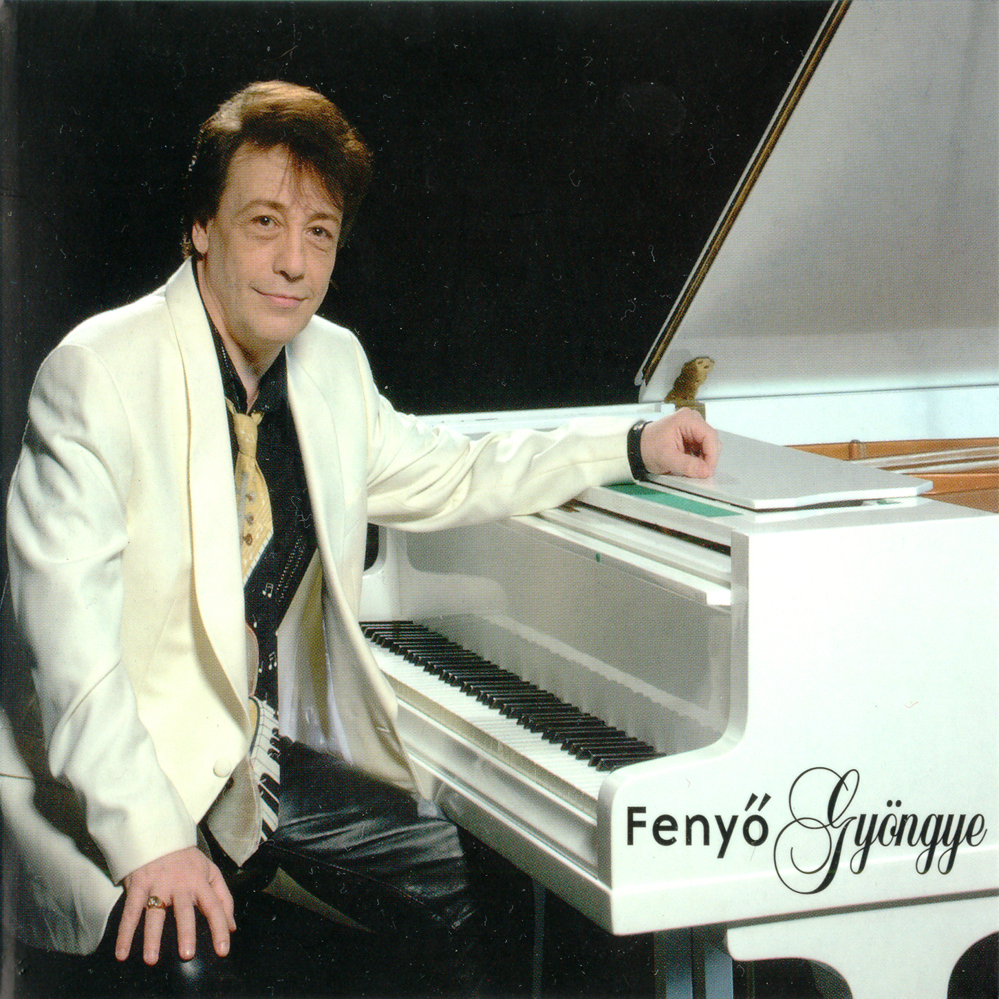 fenyo_miklos_fenyogyongye-_front_-2cd-cd-hu-2002-adr.jpg