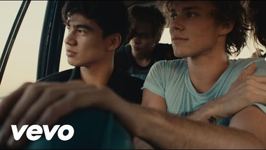 5 Seconds Of Summer - Amnesia