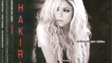 Shakira - Underneath Your Clothes     ♪