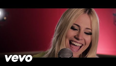 Pixie Lott - Ocean (Acoustic)