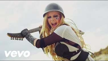 Avril Lavigne - Rock N Roll     ♪