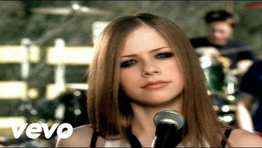 Avril Lavigne - Complicated    ♪