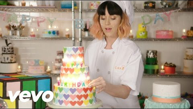 Katy Perry - Birthday (Lyric Video)