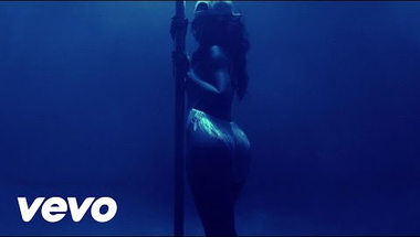 Rihanna - Pour It Up (Explicit)