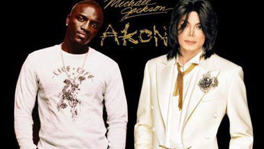 Michael Jackson ft. Akon - Hold My Hand (2010)