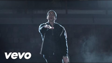 Eminem ft. Sia - Guts Over Fear
