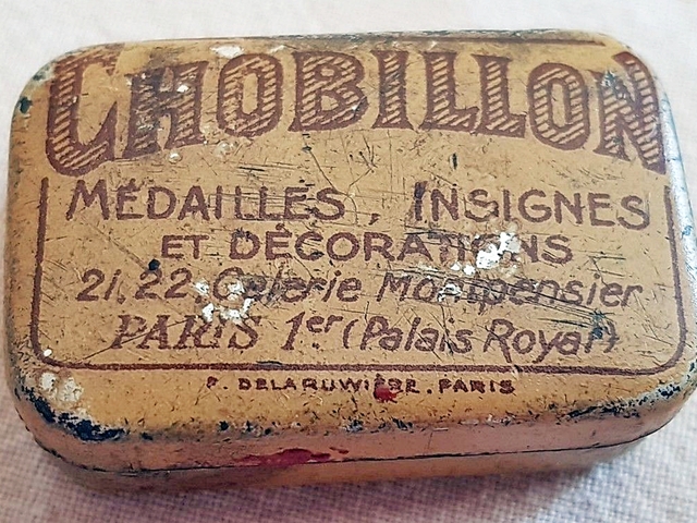 Francia jelvénygyártók: CHOBILLON