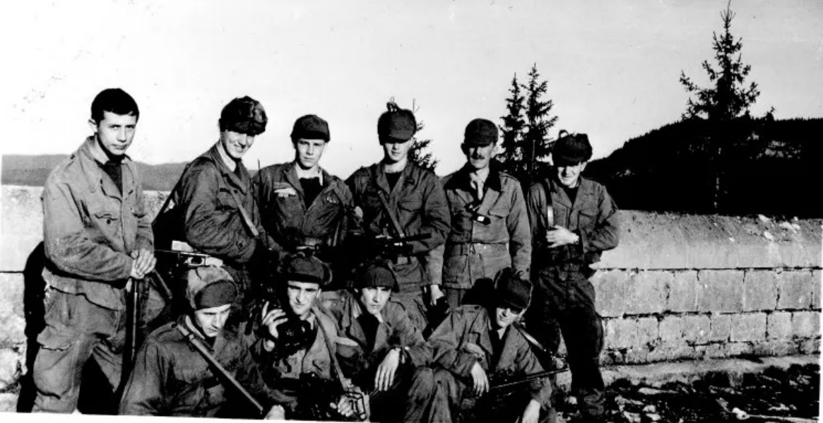 1967_stage_commando_fort_des_rousses_4_regiment_de_hussard_1.jpg