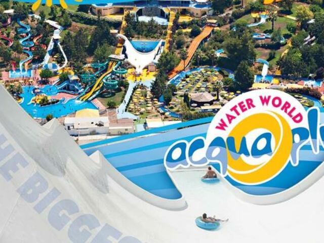 Aquapark, ahol anya is kilép a komfortzónájából