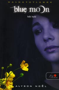 Alyson Noel - Kék hold.jpg