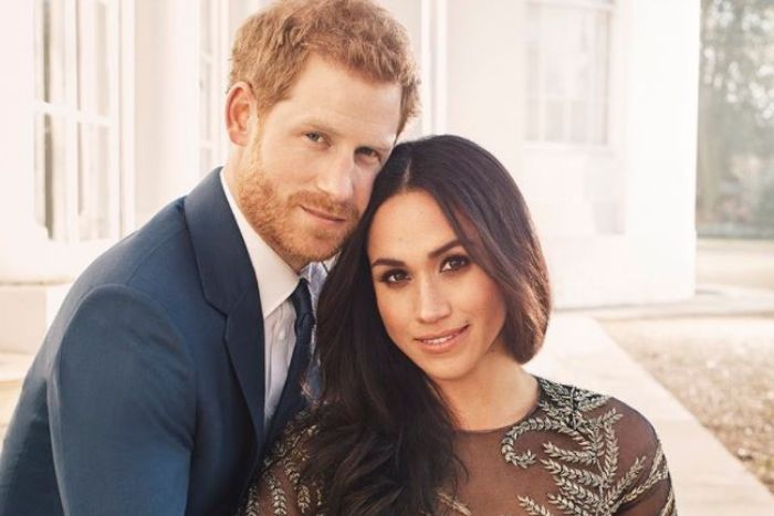 Romantikus eljegyzési fotókon Harry herceg és Meghan Markle