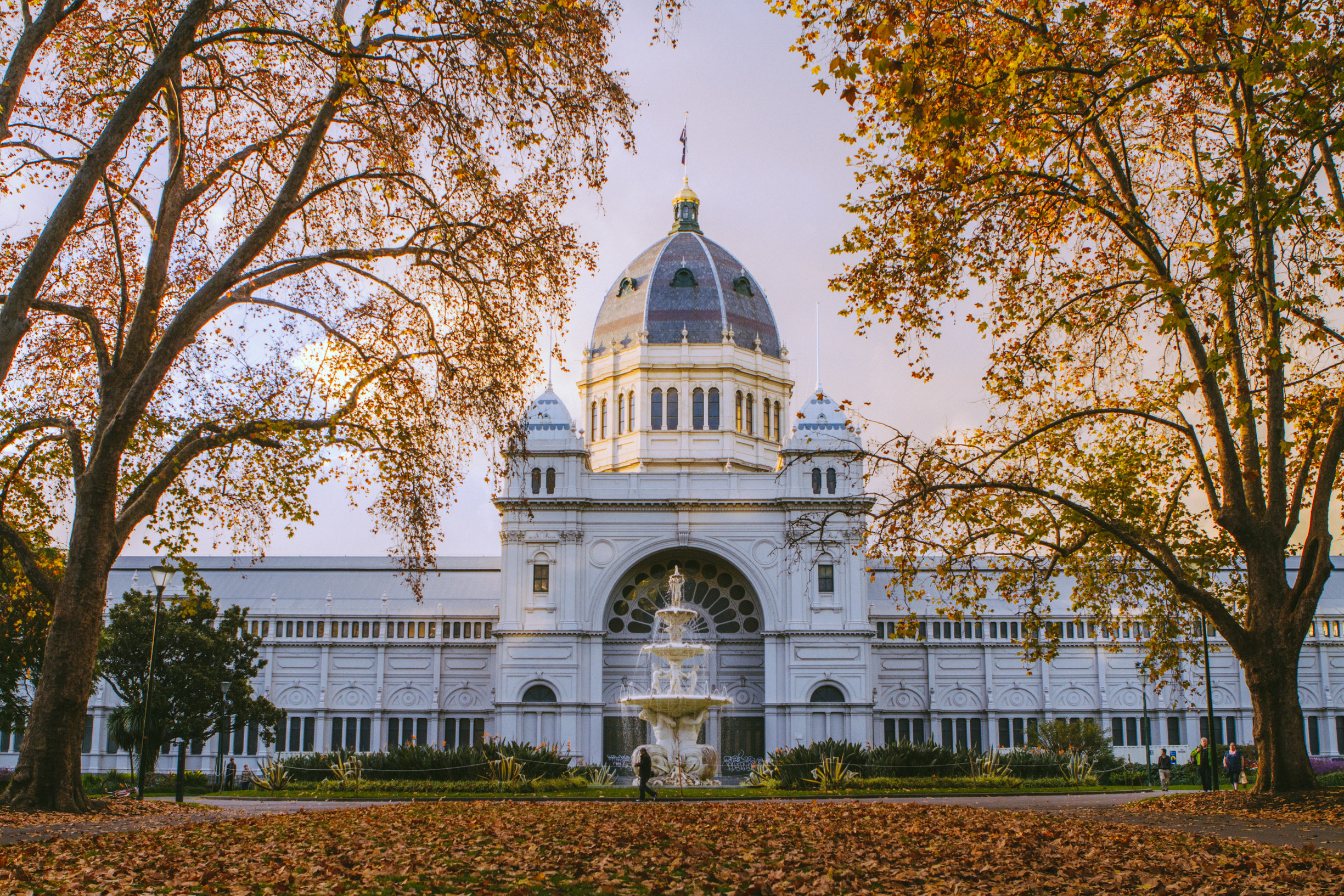 royal_exhibition_building_melbourne_1.jpg