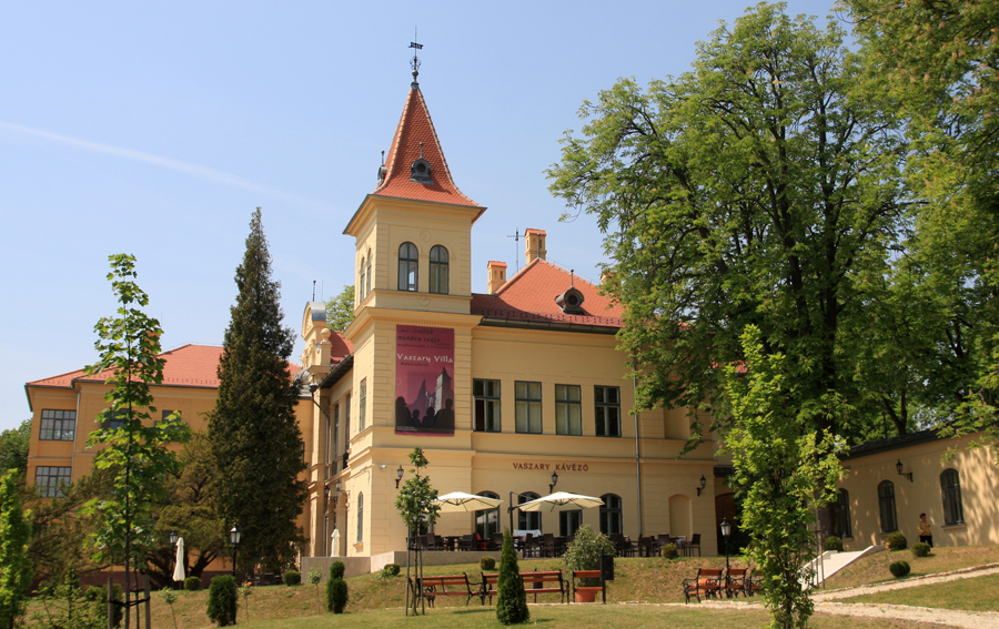 balatonfured-vaszary-villa.jpg