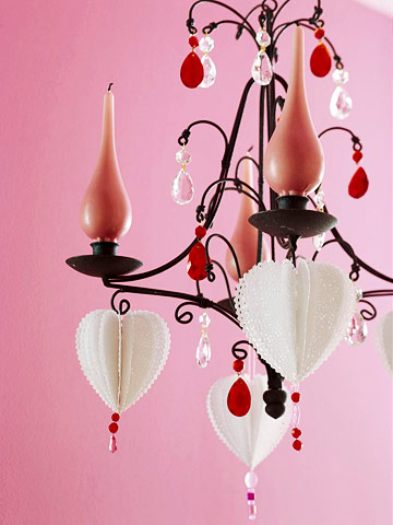 5-handmade-decoration-for-valentines-day-A-Valentine-Chandelier.jpg