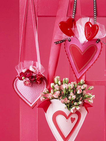 7-handmade-decoration-for-valentines-day-Heart-Shape-Pouches.jpg