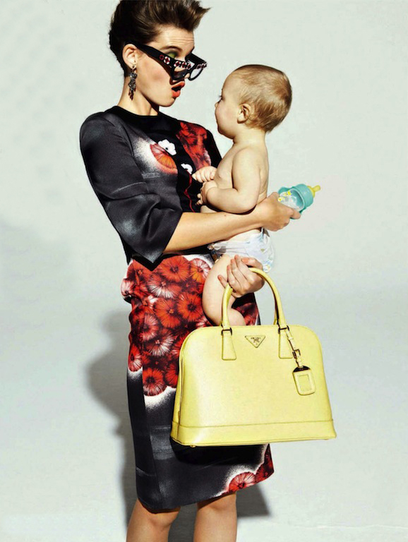 Mammina Cara Giedre Dukauskaite as fashion mom mark pillai elle italia april 2013 5.jpg