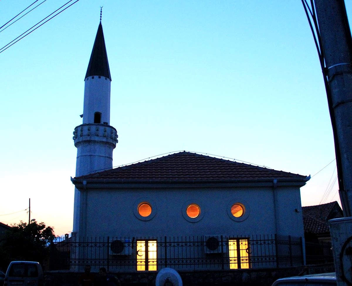 starodoganjskan_mosque_podgorica.jpg