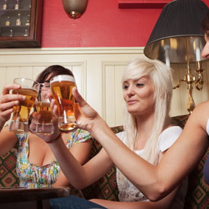 women-drinking-beer460x300-copy.jpg