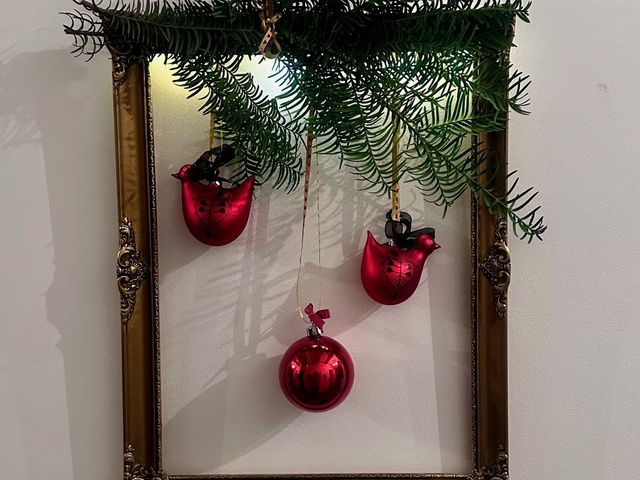 DIY képkeretes karácsonyi dekor