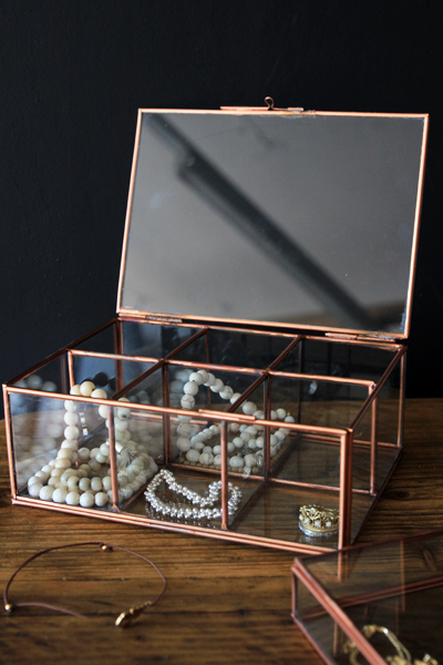 copper-glass-sectioned-storage-box-30189-p.jpg