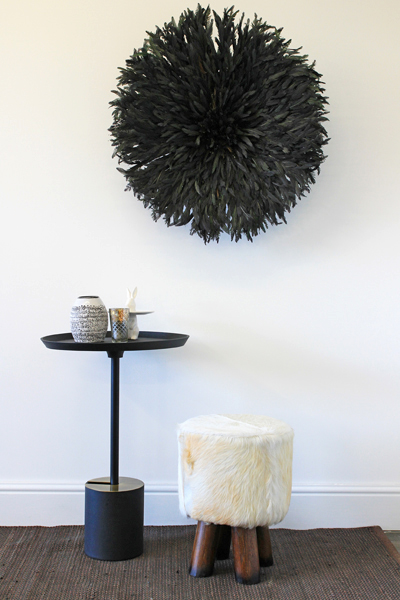 juju-hat-feather-wall-hanging-black-_2_-34899-p.jpg