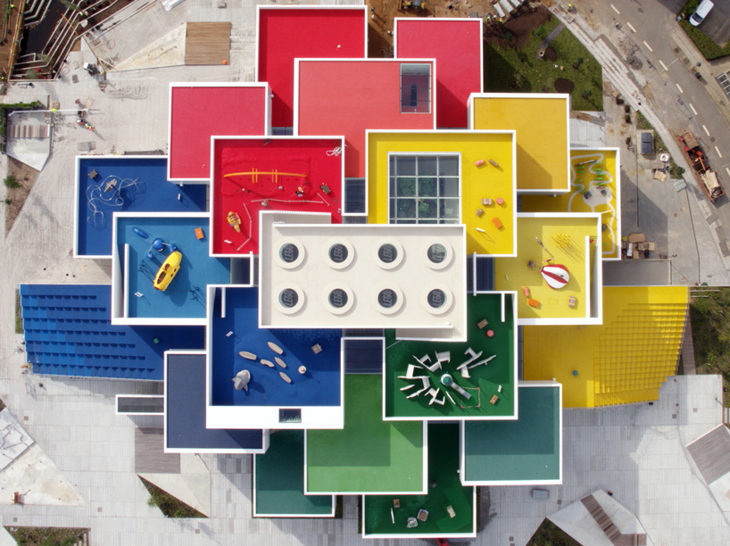 lego-house-bjarke-ingels-group-big-museum-billund-denmark-designboom-02.jpg